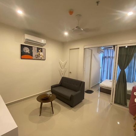 Kota Kinabalu City The Shore - Lucky 7 Homestay Exterior foto